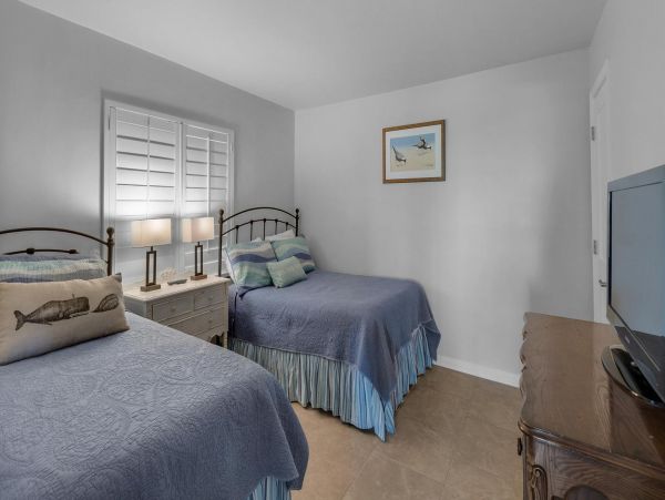 Beachfront Vacation Rental with 3 Bedrooms in Alys Beach
