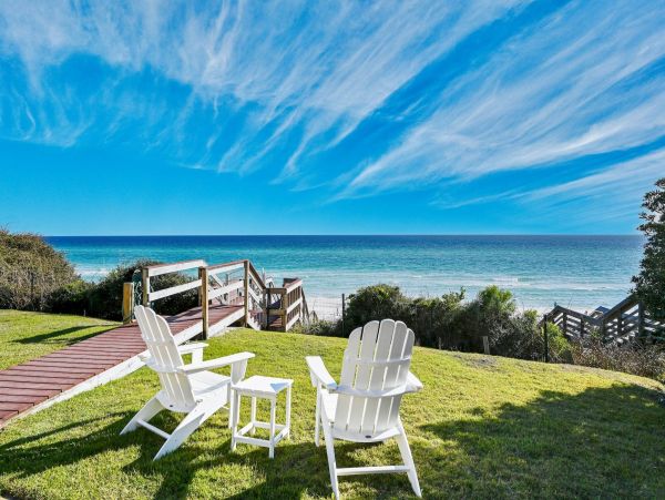Eight Bedrooms Oceanfront Villa in Seagrove Beach