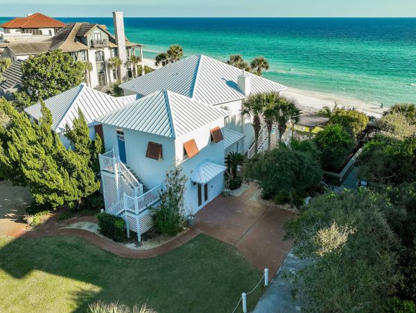 Eight Bedrooms Oceanfront Villa in Seagrove Beach