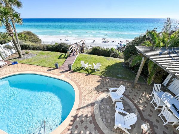 Eight Bedrooms Oceanfront Villa in Seagrove Beach