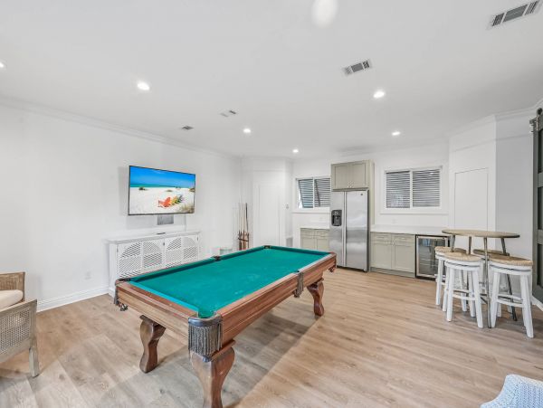 Eight Bedrooms Oceanfront Villa in Seagrove Beach