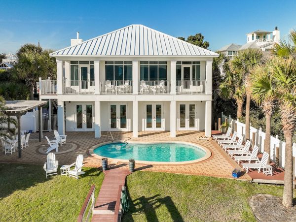 Eight Bedrooms Oceanfront Villa in Seagrove Beach