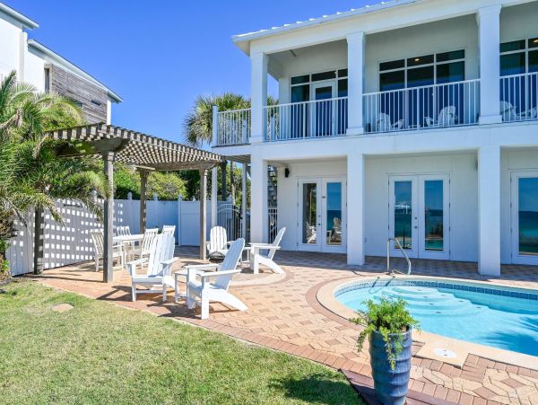 Eight Bedrooms Oceanfront Villa in Seagrove Beach