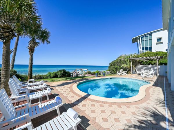 Eight Bedrooms Oceanfront Villa in Seagrove Beach