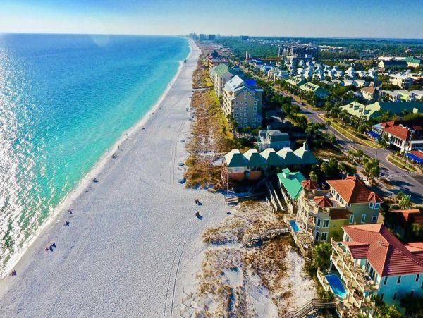 Stunning 9 Bedroom Beachfront Beauty Main House Plus Carriage House