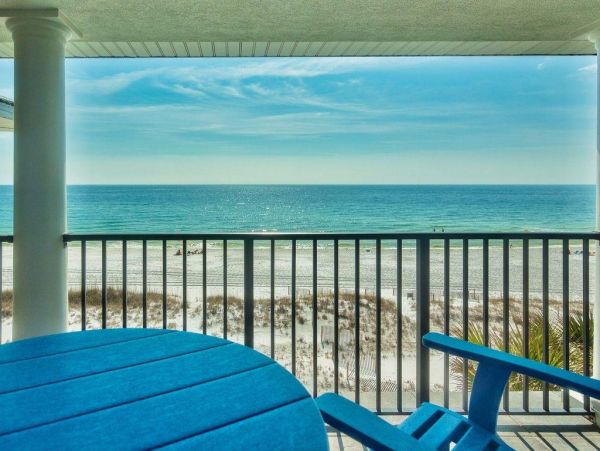 Stunning 9 Bedroom Beachfront Beauty Main House Plus Carriage House