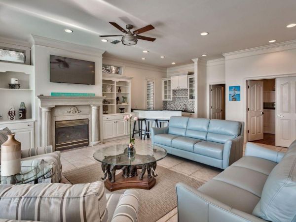 Stunning 9 Bedroom Beachfront Beauty Main House Plus Carriage House