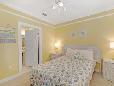 Seagrove Beachside vacation home no busy roads to cross