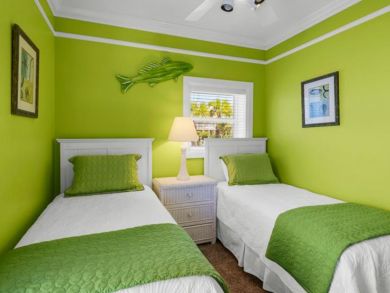 Seagrove Beachside vacation home no busy roads to cross