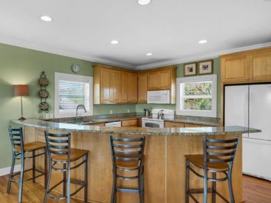 Seagrove Beachside vacation home no busy roads to cross