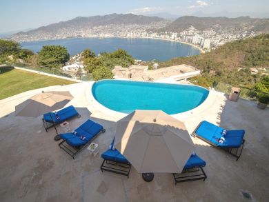 Acapulco Home 932987