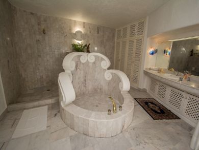 Acapulco Home 932990