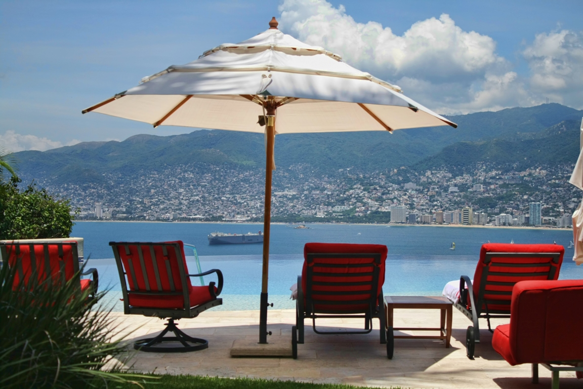Acapulco Home 932991