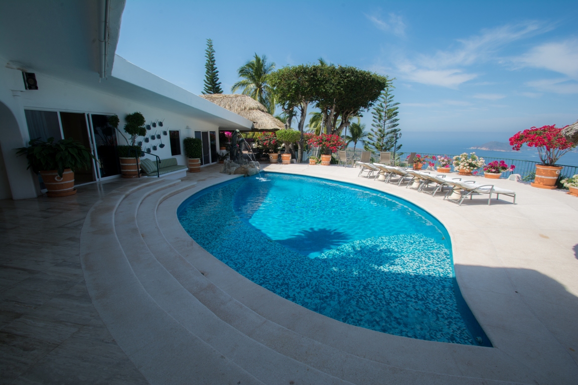Acapulco Home 932998