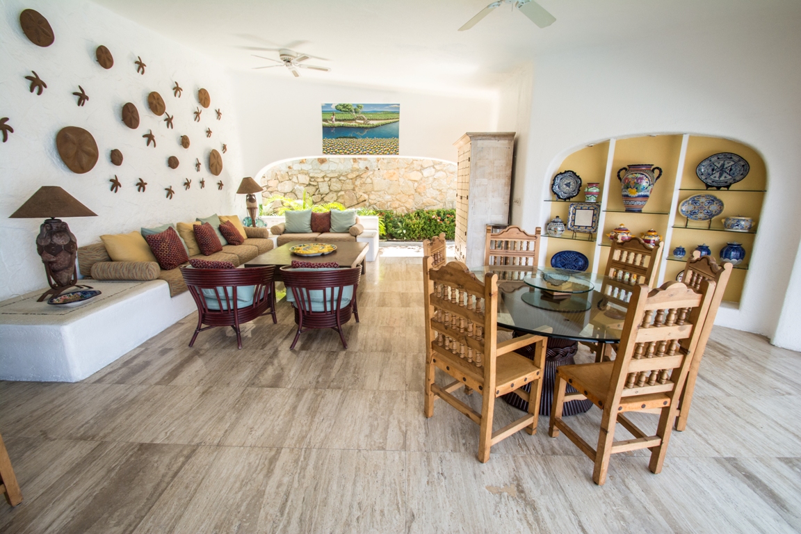 Acapulco Home 932998