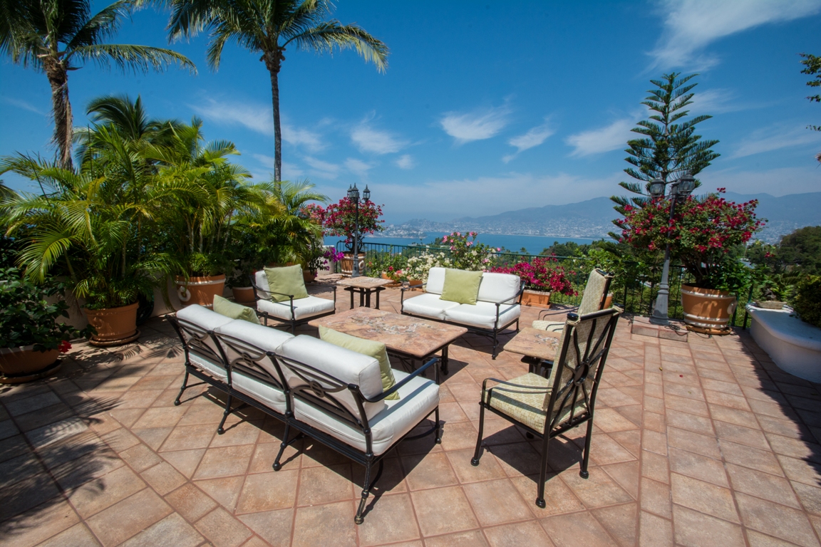 Acapulco Home 932998