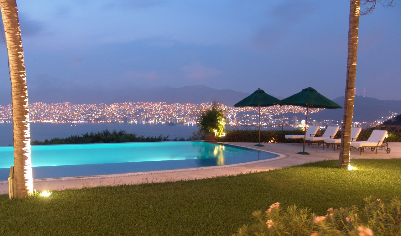 Acapulco Home 933000