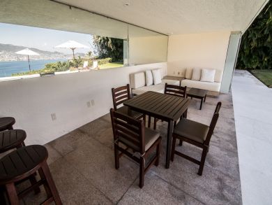 Acapulco Home 933001