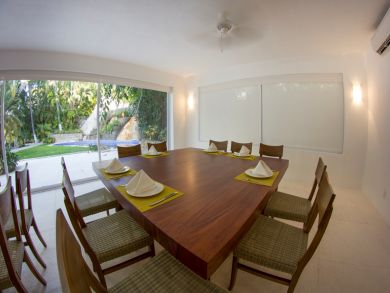 Acapulco Home 933002 Acapulco Home 933002