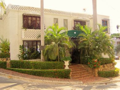 Acapulco Home 933004