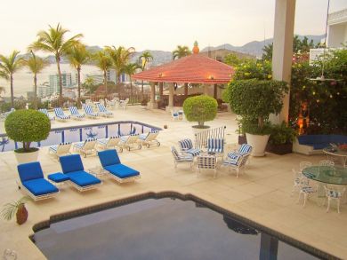 Acapulco Home 933004