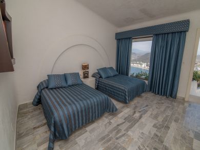 Acapulco Home 933006