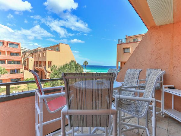 Destin Three Bedroom Gulf View Vacation Rental