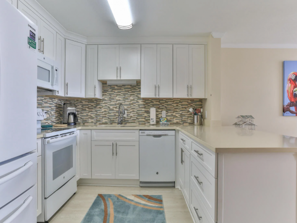 Spacious Condo with 2 Bedrooms in Destin