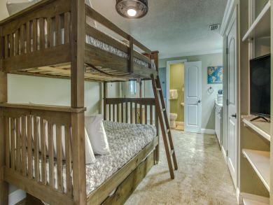 Destin Home 933060