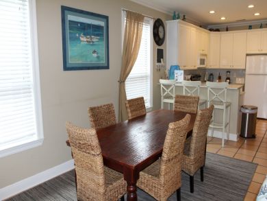 Destin Luxury 3 Bedroom Vacation Home Sleeps 10 Guests