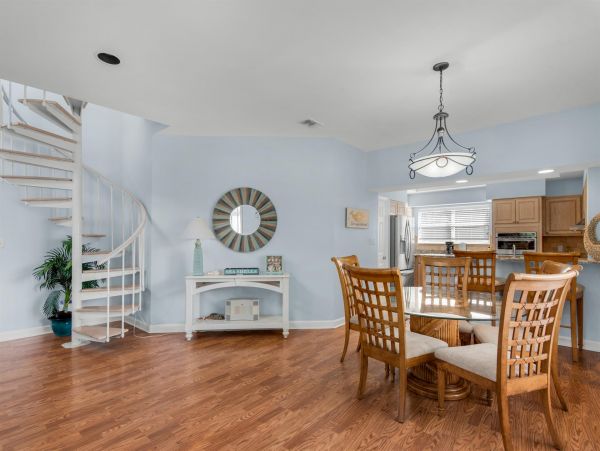 Your Dream Vacation Awaits on Miramar Beach
