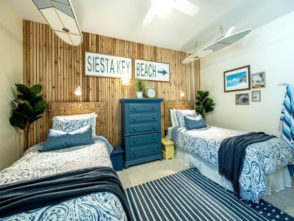 Siesta Key Walk to Beach Three Bedroom Rental Home