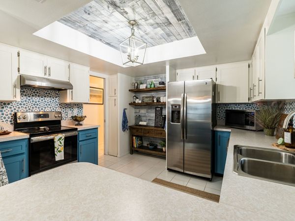 Siesta Key Walk to Beach Three Bedroom Rental Home