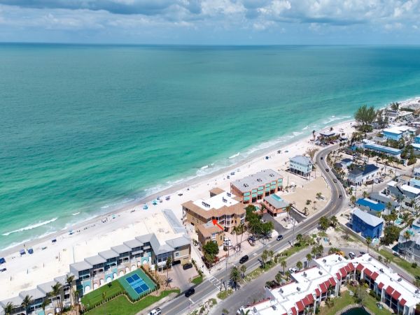 Anna Maria Island Beachfront Condo - Luxury Vacation Rental