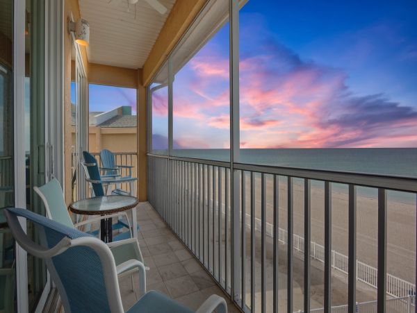 Anna Maria Island Beachfront Condo - Luxury Vacation Rental