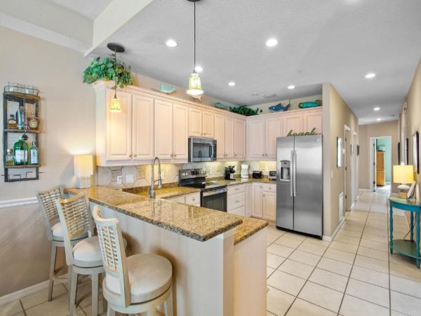 Oceanfront Three Bedroom Condo in Bradenton Beach