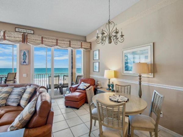 Oceanfront Three Bedroom Condo in Bradenton Beach