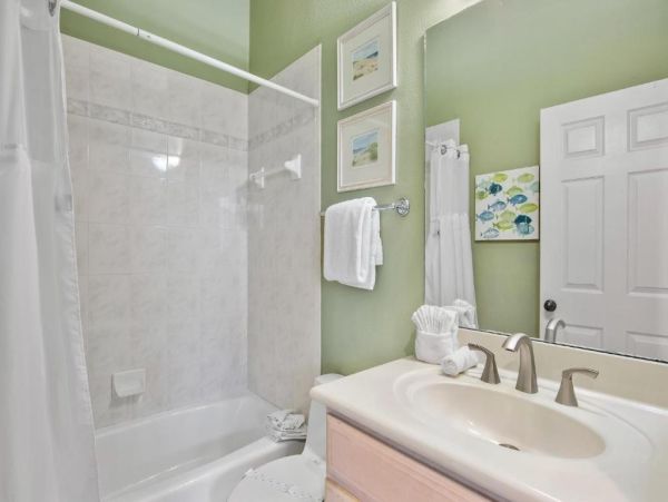 Oceanfront Three Bedroom Condo in Bradenton Beach