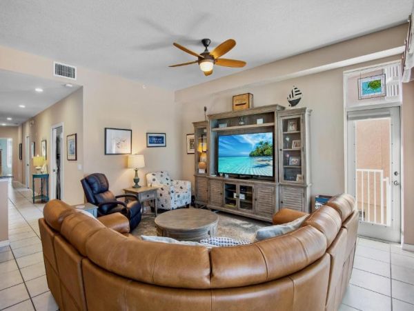Oceanfront Three Bedroom Condo in Bradenton Beach