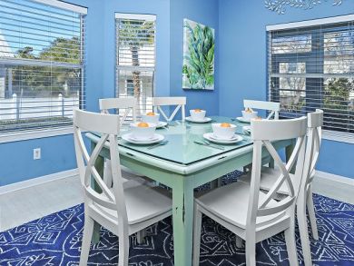 Destin Four Bedroom Walk to Beach Vacation Home with Pool Destin Four Bedroom Walk to Beach Vacation Home with Pool
