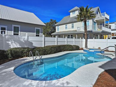Destin Four Bedroom Walk to Beach Vacation Home with Pool Destin Four Bedroom Walk to Beach Vacation Home with Pool