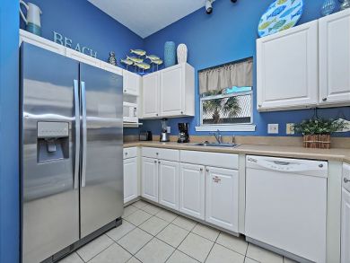 Destin Four Bedroom Walk to Beach Vacation Home with Pool Destin Four Bedroom Walk to Beach Vacation Home with Pool