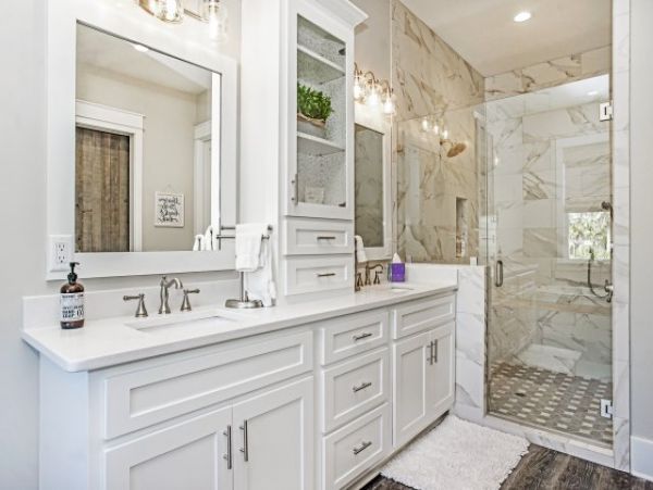 Luxury All The Way Great Amenities