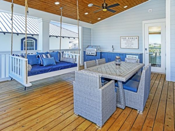 Luxury All The Way Great Amenities