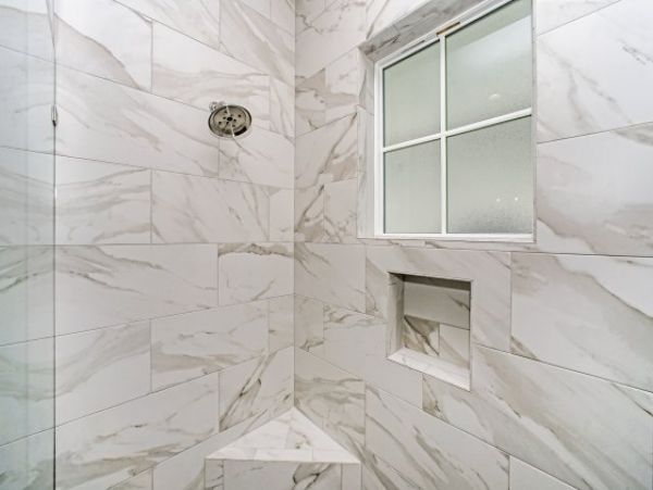 Luxury All The Way Great Amenities