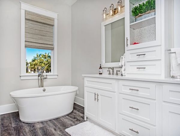 Luxury All The Way Great Amenities