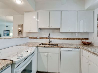 Anna Maria Island Holmes Beach Condo 933288 Anna Maria Island Holmes Beach Condo 933288