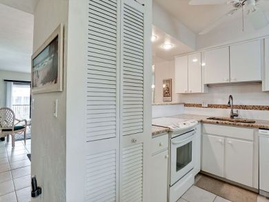 Anna Maria Island Holmes Beach Condo 933288 Anna Maria Island Holmes Beach Condo 933288