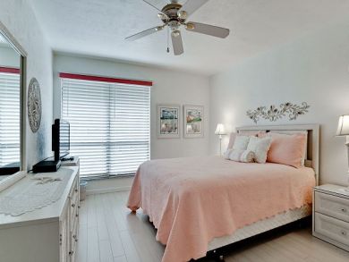 Anna Maria Island Holmes Beach Condo 933288 Anna Maria Island Holmes Beach Condo 933288