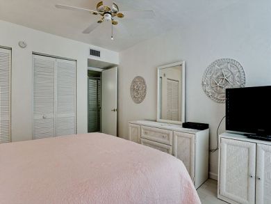 Anna Maria Island Holmes Beach Condo 933288 Anna Maria Island Holmes Beach Condo 933288